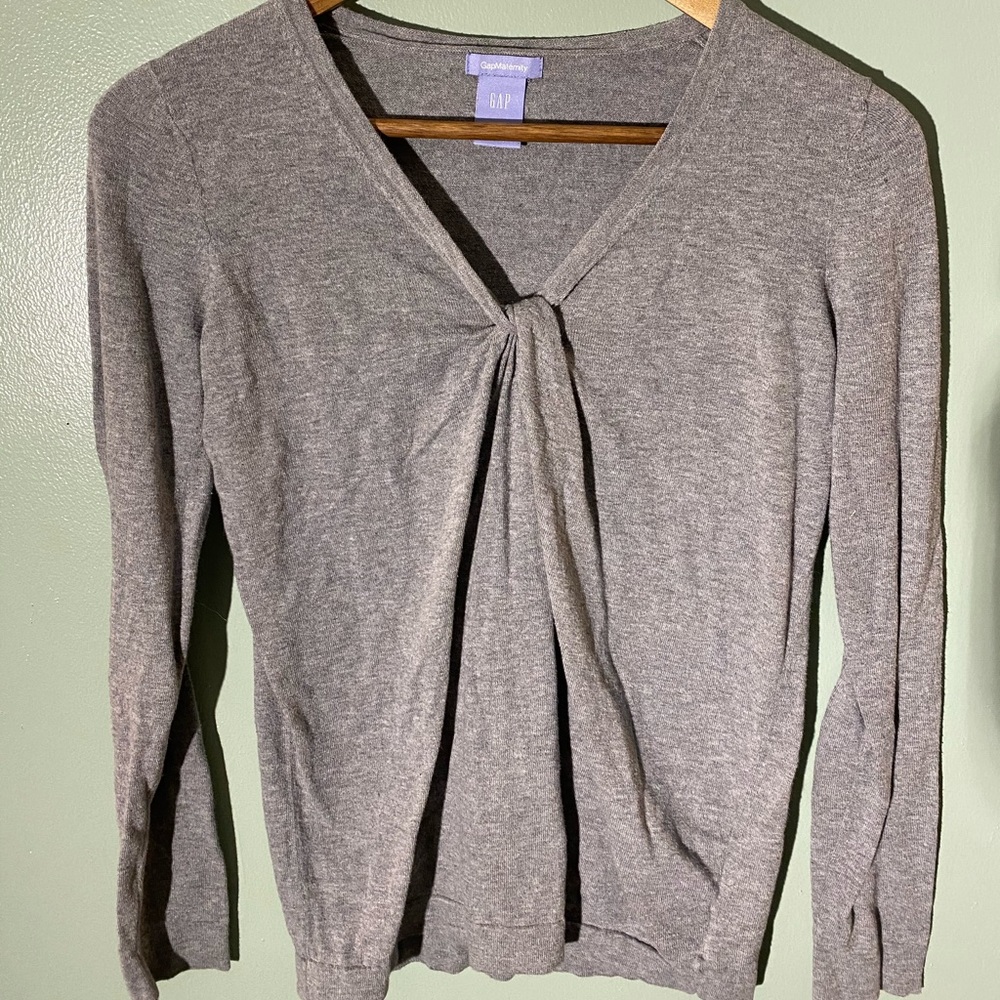 Women’s Gap Maternity Top size small